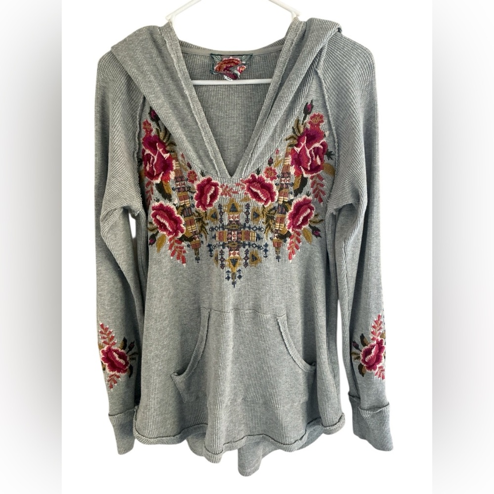 Johnny Was Axton Thermal Pullover Floral Embroidered Hoodie.